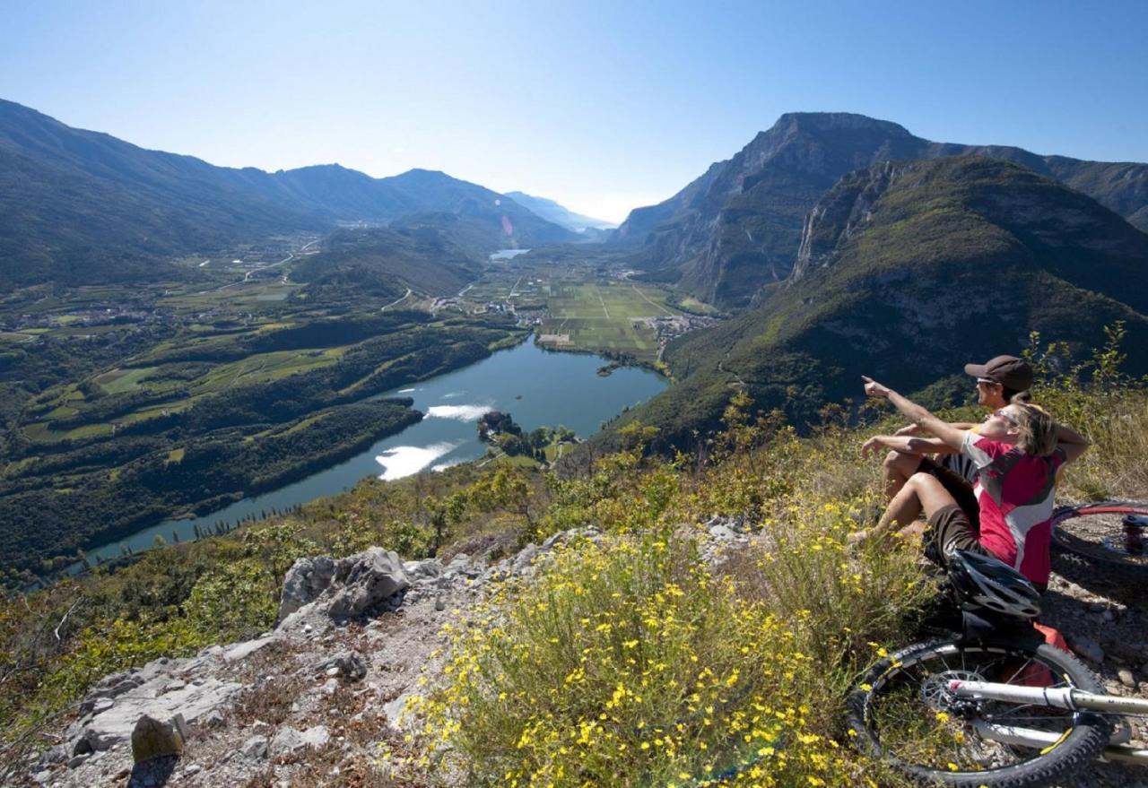 Appartamento Valle Dei Laghi Calavino Екстер'єр фото